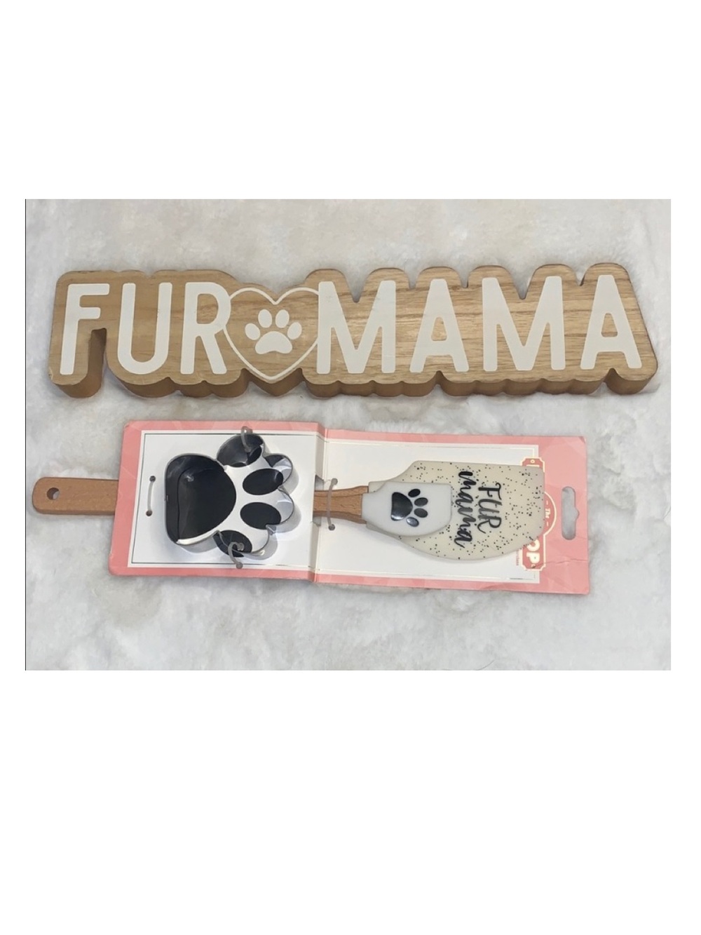🇺🇸 Fur Mama Wooden Sign, Fur Mama Spatula Set & Cookie Cutter NWT